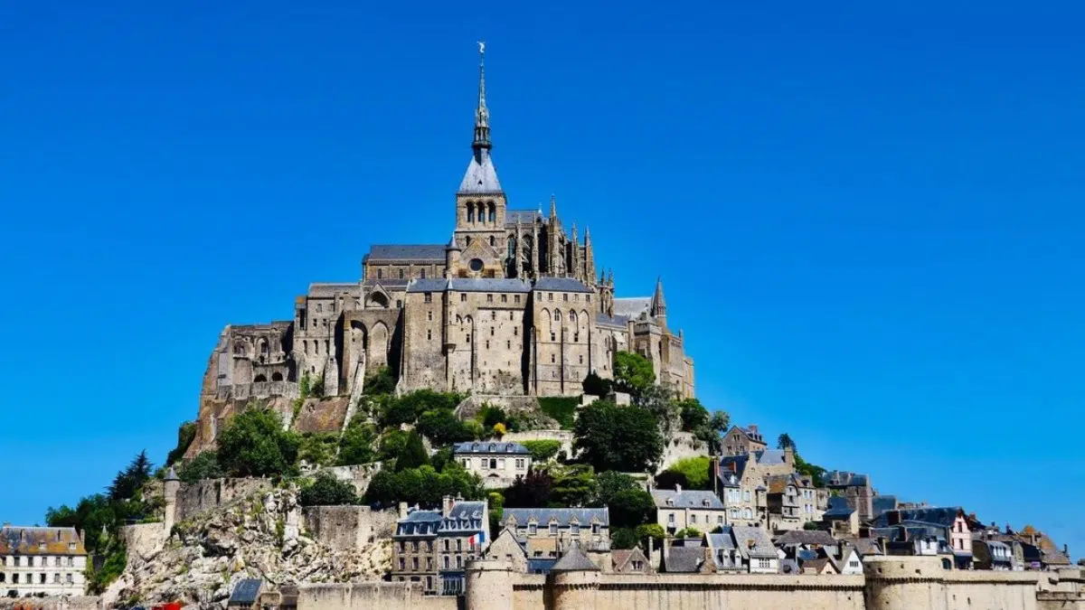 le mont saint michel va disparaître définitivement d’ici 2050 (1)